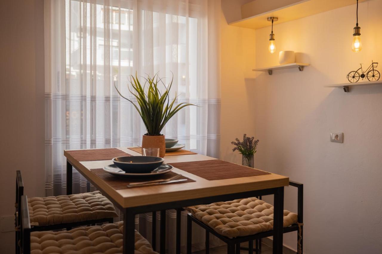 Blloku Area Modern App - The Nest *